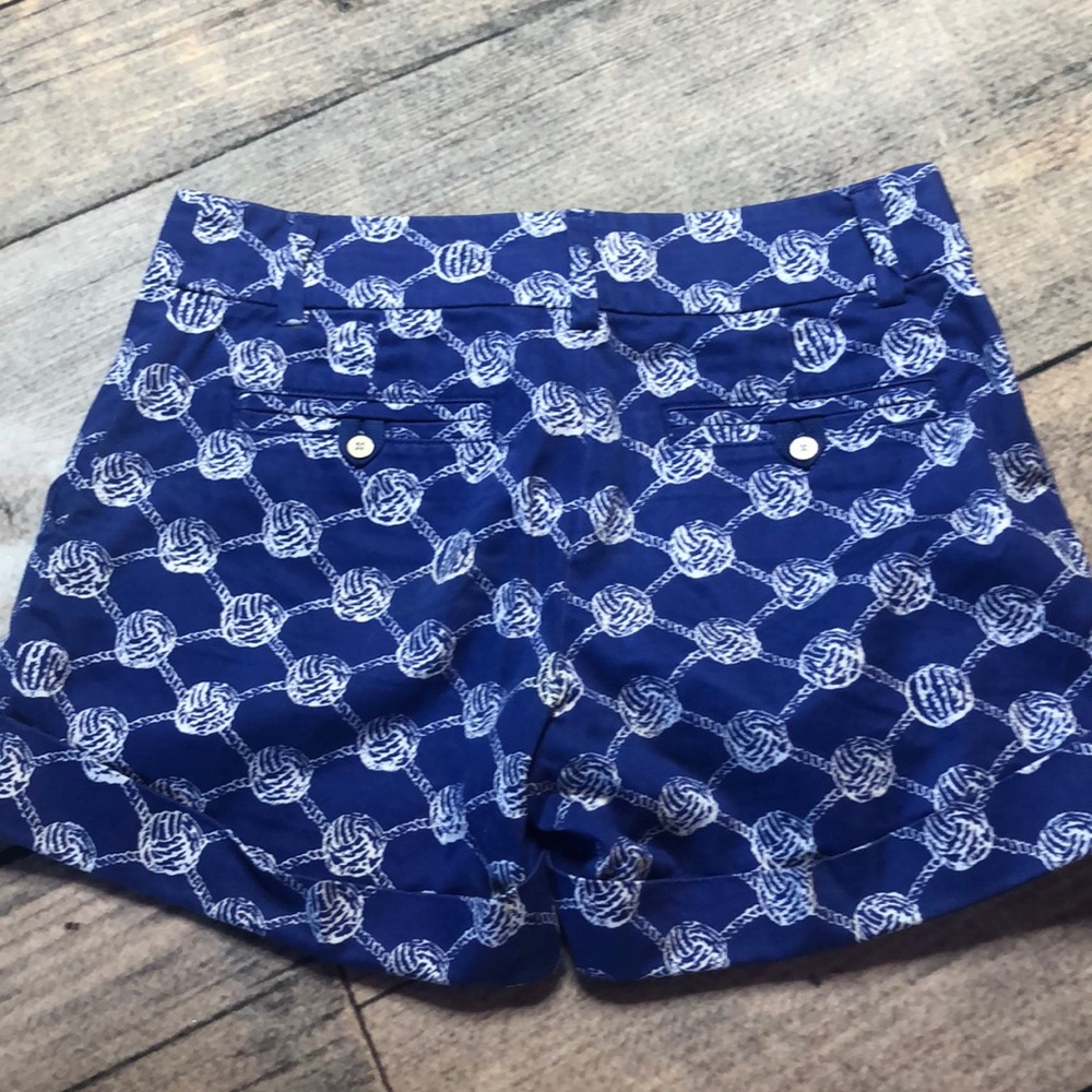 Like new! Lily Pulitzer size 6 Palm Beach Fit